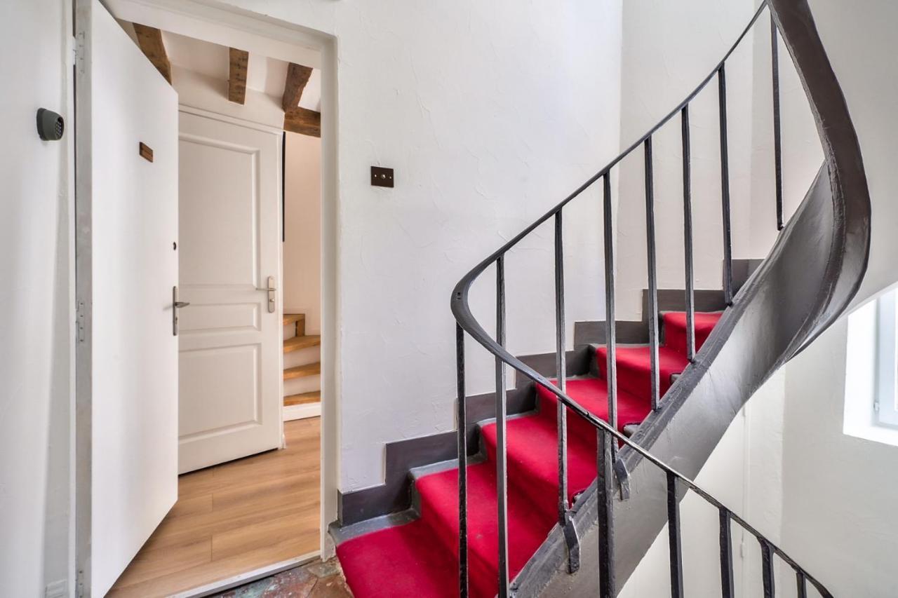 Cute And New Studio Duplex In The Heart Of Paris Exterior foto